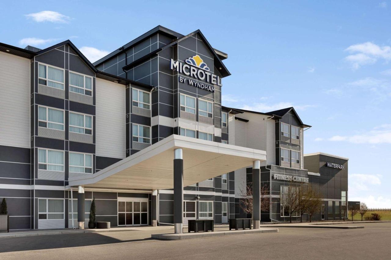 Microtel Inn And Suites By Wyndham Weyburn Dış mekan fotoğraf